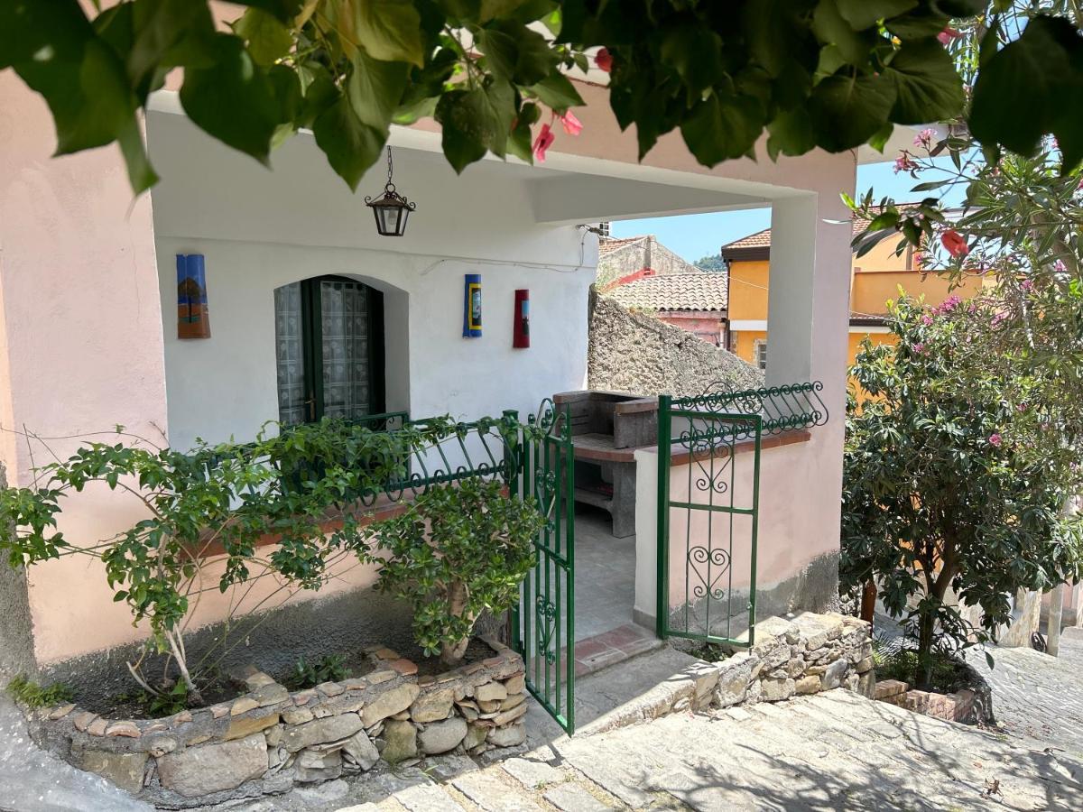 La Casa Del Borgo Cavallaro Gaggi Exterior foto