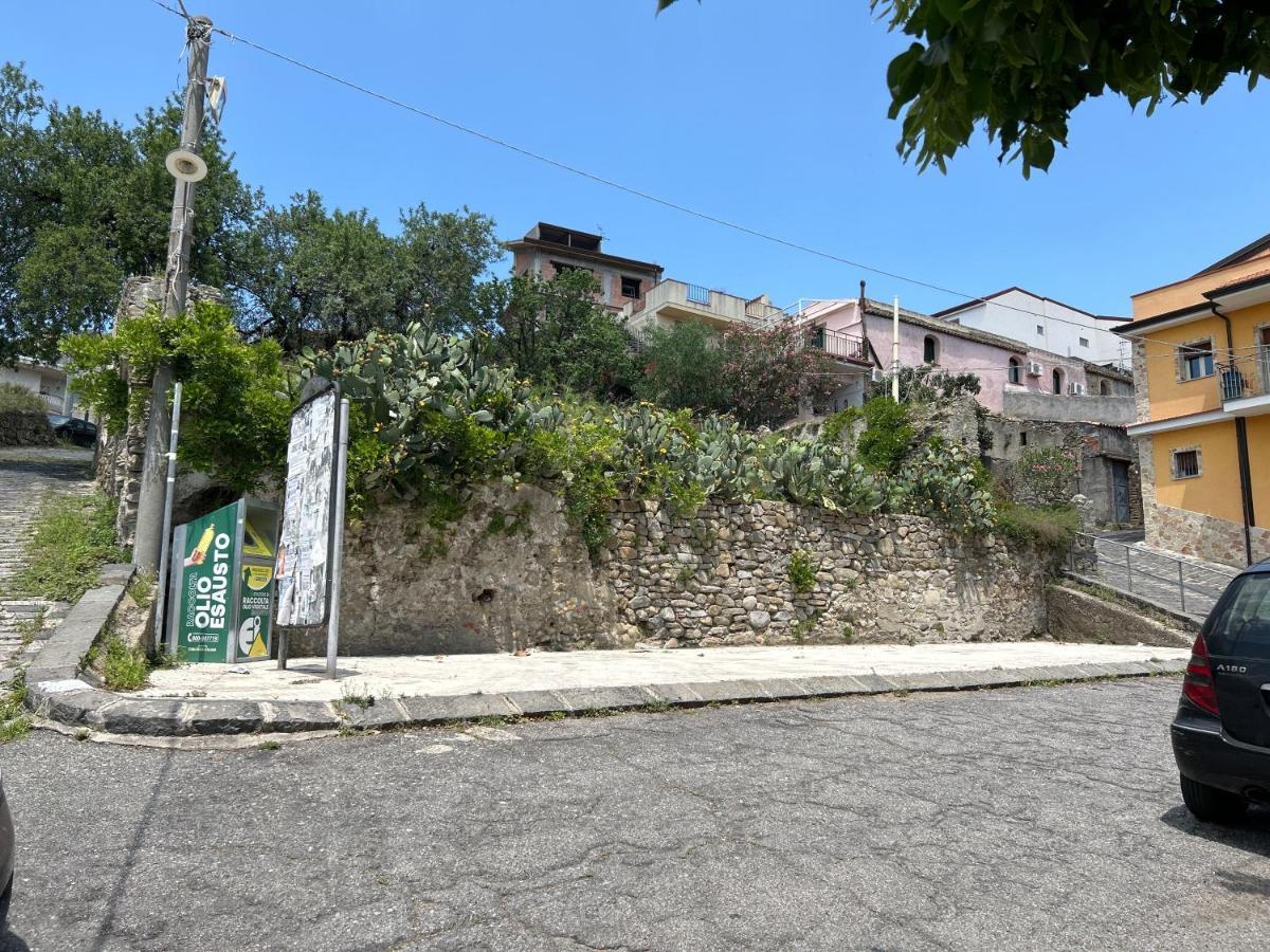 La Casa Del Borgo Cavallaro Gaggi Exterior foto